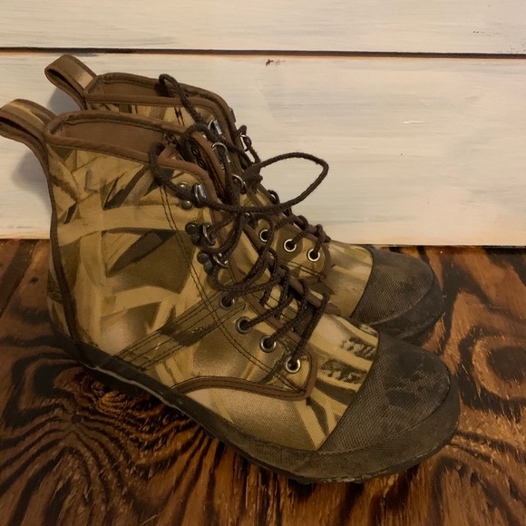 Cabela's Other - Cabela’s Hunting Camo Boots Size 10